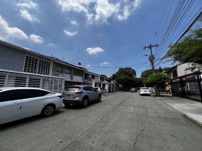 Casa de 4 alcobas en venta en Santa Anita, Cali, 300 m² · foto 19 de 21