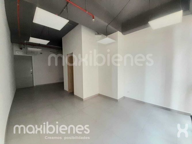 Oficina en arriendo en Las Palmas, Medellín, 35 m² · foto 2 de 6