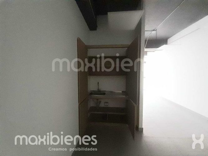 Oficina en arriendo en Las Palmas, Medellín, 35 m² · foto 5 de 6