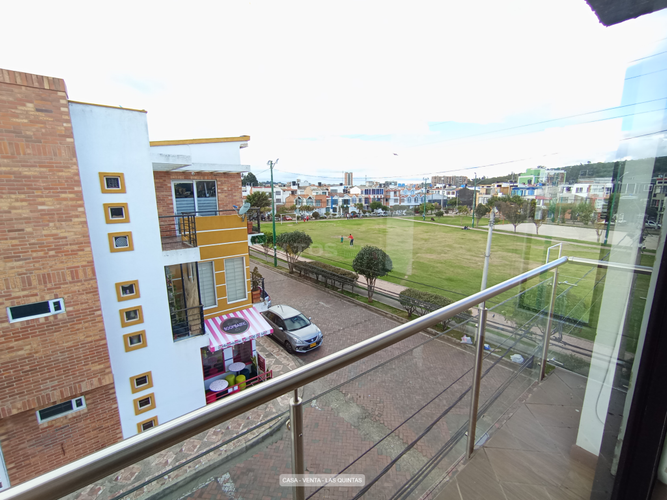Casa de 3 alcobas en venta en Las Quintas, Tunja, 164 m² · foto 23 de 24