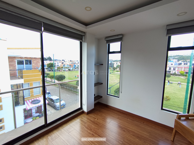 Casa de 3 alcobas en venta en Las Quintas, Tunja, 164 m² · foto 24 de 24