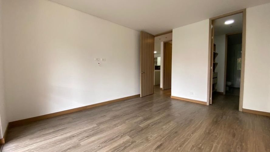Apartamento de 1 alcoba en arriendo en Los Balsos, Medellín, 97 m² · foto 7 de 11