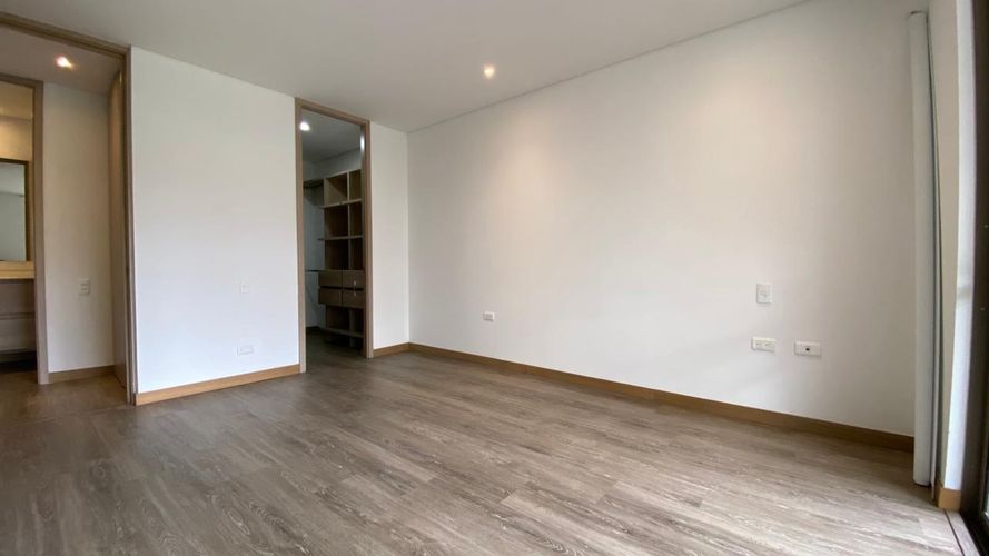 Apartamento de 1 alcoba en arriendo en Los Balsos, Medellín, 97 m² · foto 8 de 11