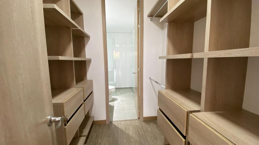 Apartamento de 1 alcoba en arriendo en Los Balsos, Medellín, 97 m² · foto 11 de 11