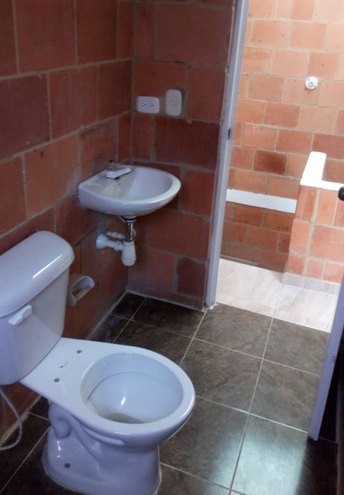 Casa de 2 alcobas en venta en Eugenio Diaz Castro, Soacha, 50 m² · foto 8 de 10