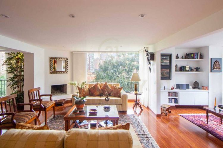 Apartamento de 2 alcobas en venta en El Espartillal, Bogotá, 144 m² · foto 2 de 15