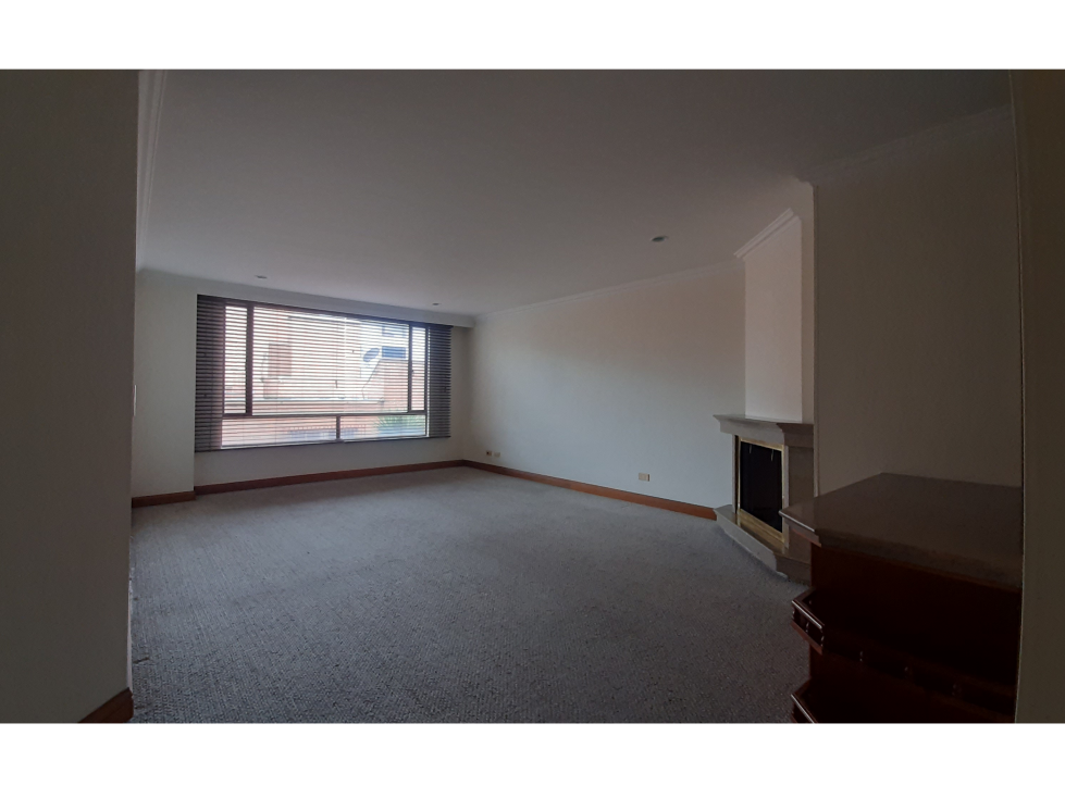 Apartamento en venta en Santa Barbara, Bogotá · foto 3 de 17