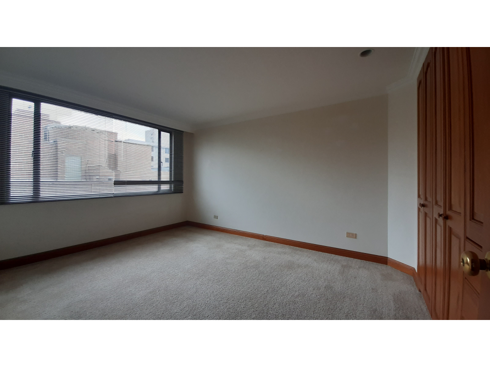 Apartamento en venta en Santa Barbara, Bogotá · foto 12 de 17