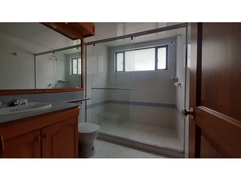 Apartamento en venta en Santa Barbara, Bogotá · foto 13 de 17