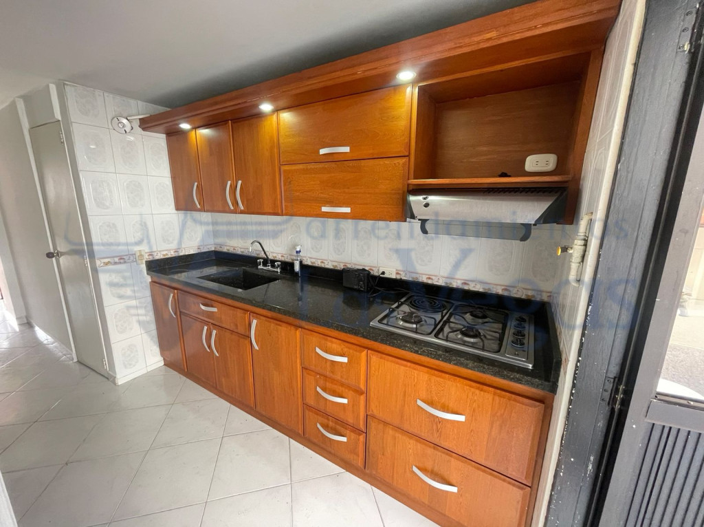 Casa en venta en San javier, Medellín 5