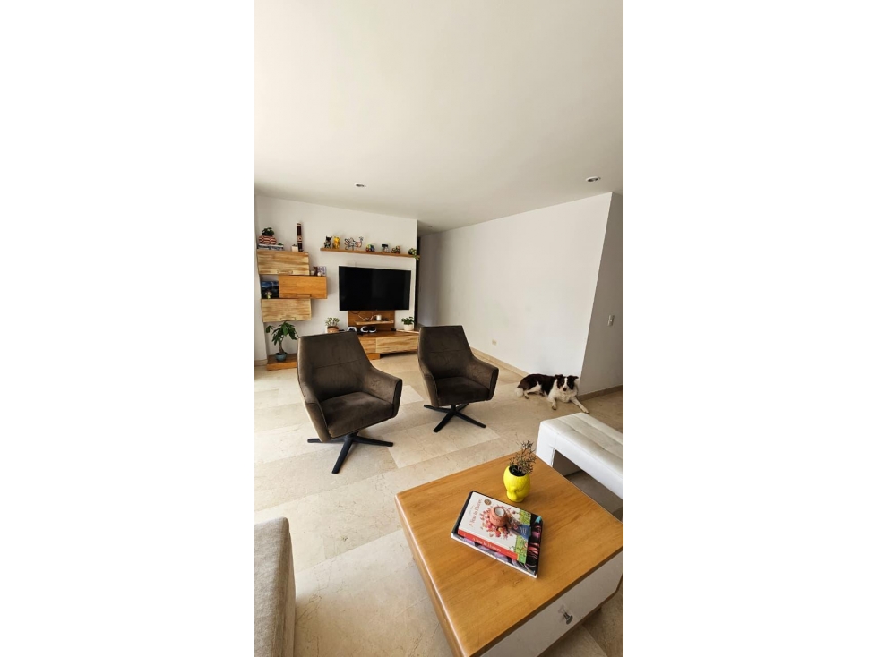 Apartamento en venta en El Poblado, Medellín 3