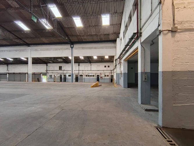 Bodega en venta en Las Lomitas, Sabaneta, 3198 m² · foto 3 de 24