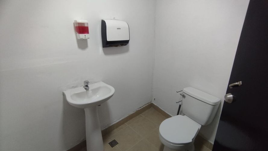 Bodega en arriendo en Los Alcazares, Sabaneta, 800 m² · foto 5 de 19