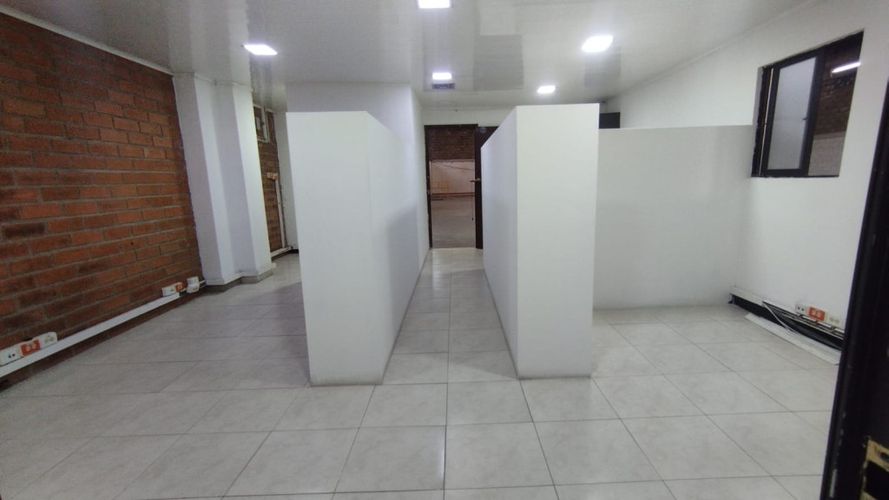 Bodega en arriendo en Los Alcazares, Sabaneta, 800 m² · foto 9 de 19