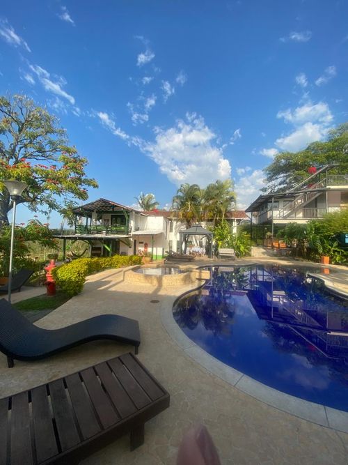 Finca en venta en Cerritos, Pereira, 4400 m² · foto 3 de 13