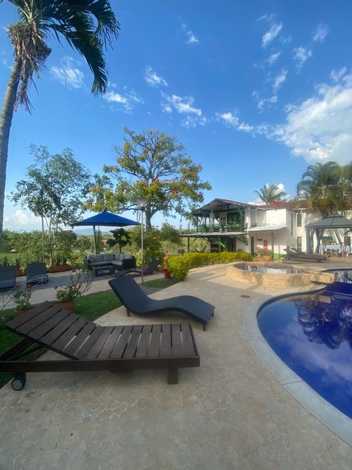Finca en venta en Cerritos, Pereira, 4400 m² · foto 7 de 13