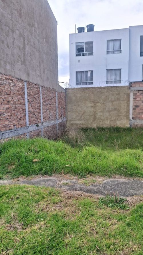 Lote en venta en Tunja, Tunja, 87 m² · foto 2 de 2