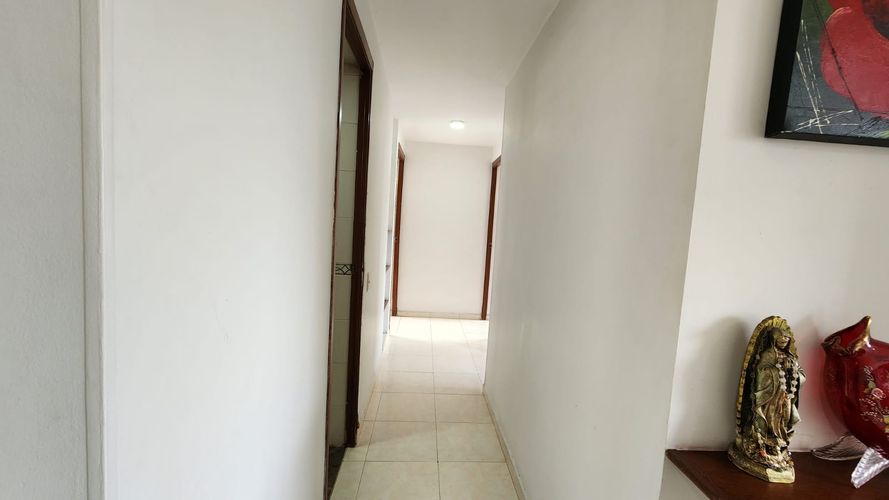 Apartamento de 3 alcobas en venta en Quintas De Don Simon, Cali, 73 m² · foto 13 de 24
