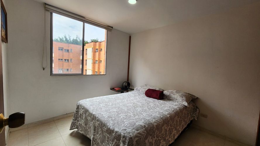Apartamento de 3 alcobas en venta en Quintas De Don Simon, Cali, 73 m² · foto 18 de 24