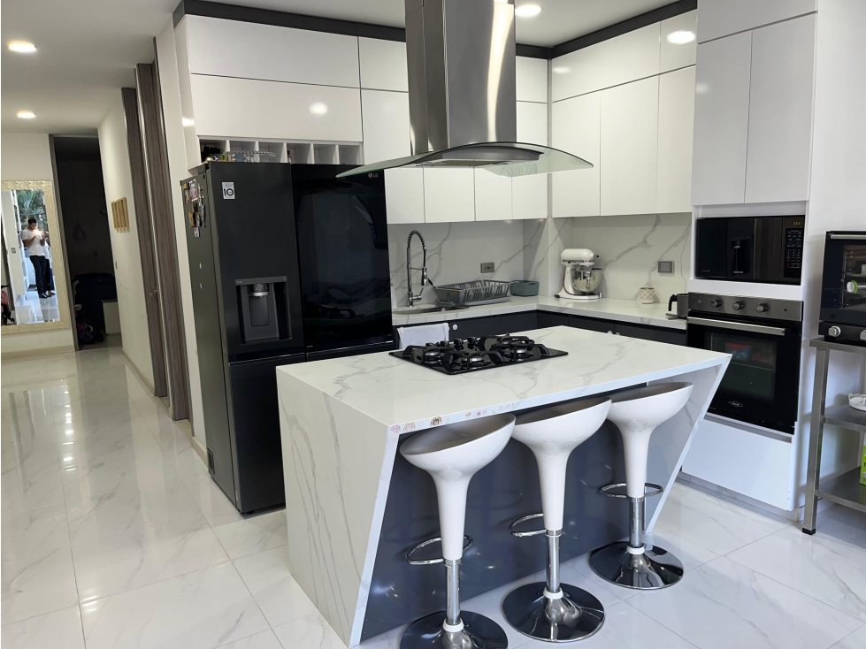 Apartment for sale in Cristo rey, Medellín 2