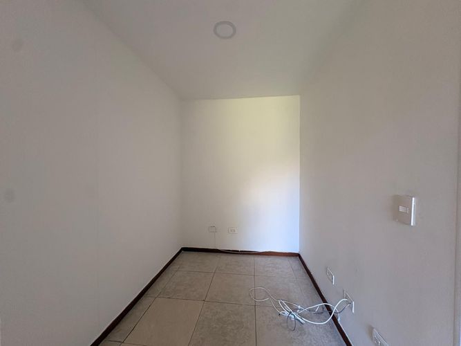 Apartamento de 3 alcobas en arriendo en Vegas De La Doctora, Sabaneta, 97 m² · foto 4 de 17