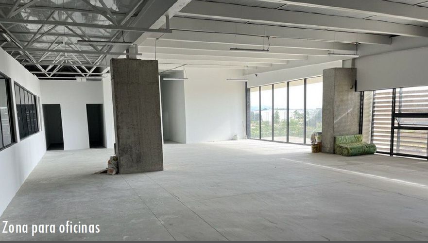 Bodega en arriendo en Siberia, Cota, 2070 m² · foto 8 de 9