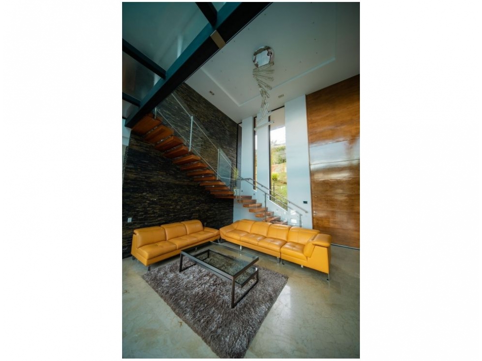 Apartamento en venta en El Poblado, Medellín 3