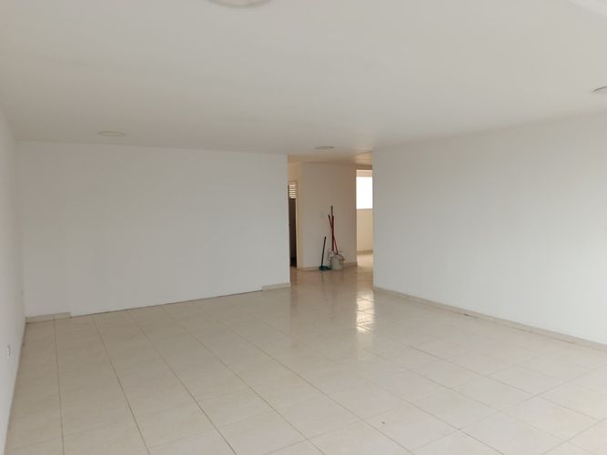 Oficina en arriendo en San Vicente, Cali, 124 m² · foto 4 de 21