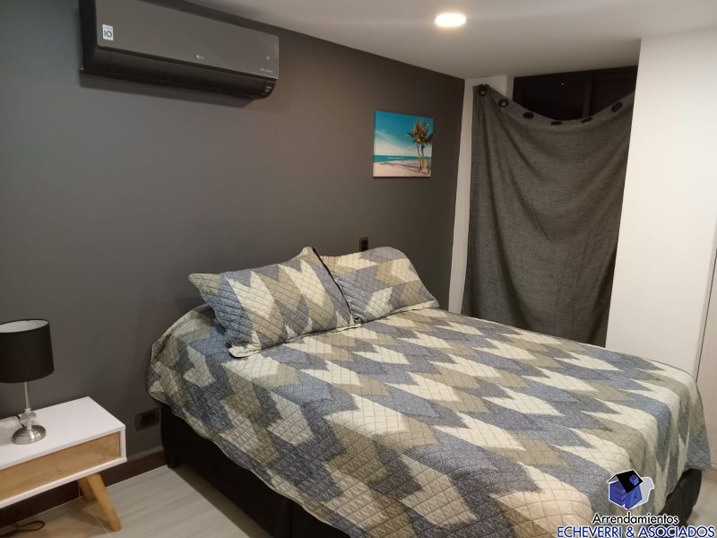 Apartamento en venta en Zona Centro, Envigado · foto 6 de 7
