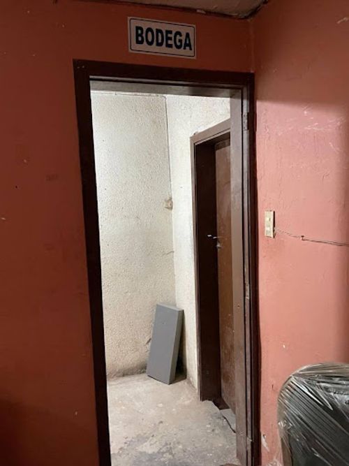 Casa de 7 alcobas en venta en San Fernando, Bogotá, 375 m² · foto 10 de 24