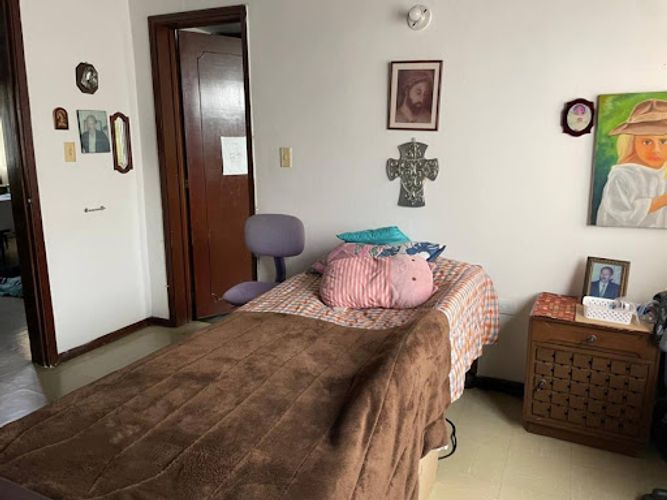 Casa de 7 alcobas en venta en San Fernando, Bogotá, 375 m² · foto 23 de 24