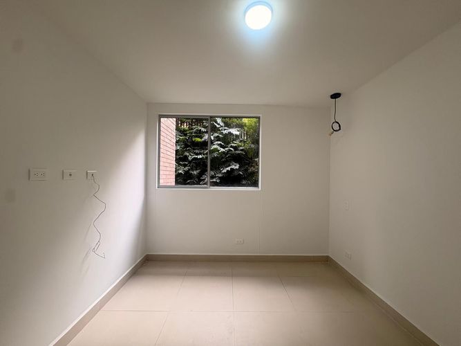 Apartamento de 2 alcobas en arriendo en San Jose, Sabaneta, 72 m² · foto 3 de 17