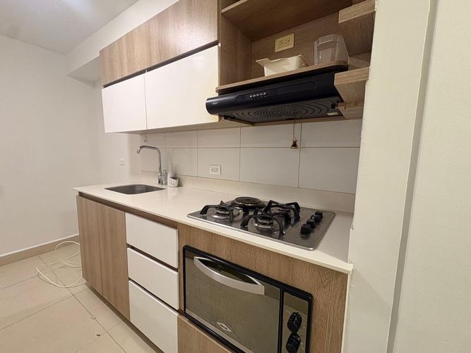 Apartamento de 2 alcobas en arriendo en San Jose, Sabaneta, 72 m² · foto 14 de 17