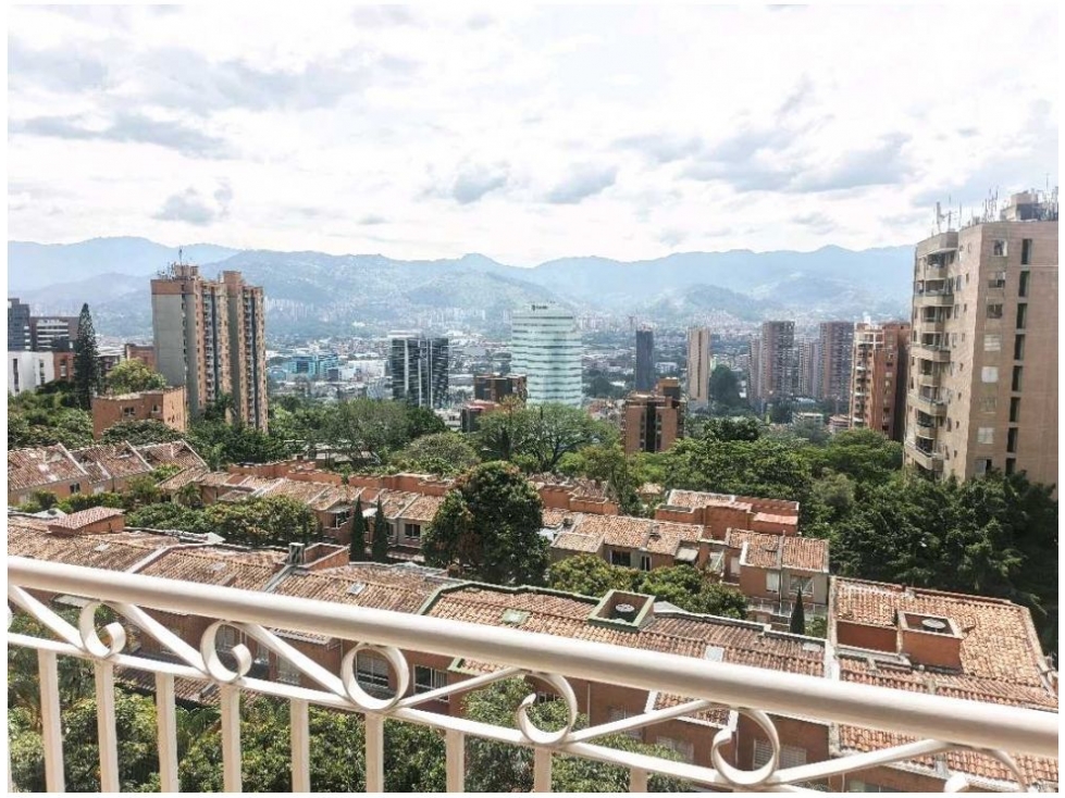 Apartamento en venta en Castropol, Medellín 3