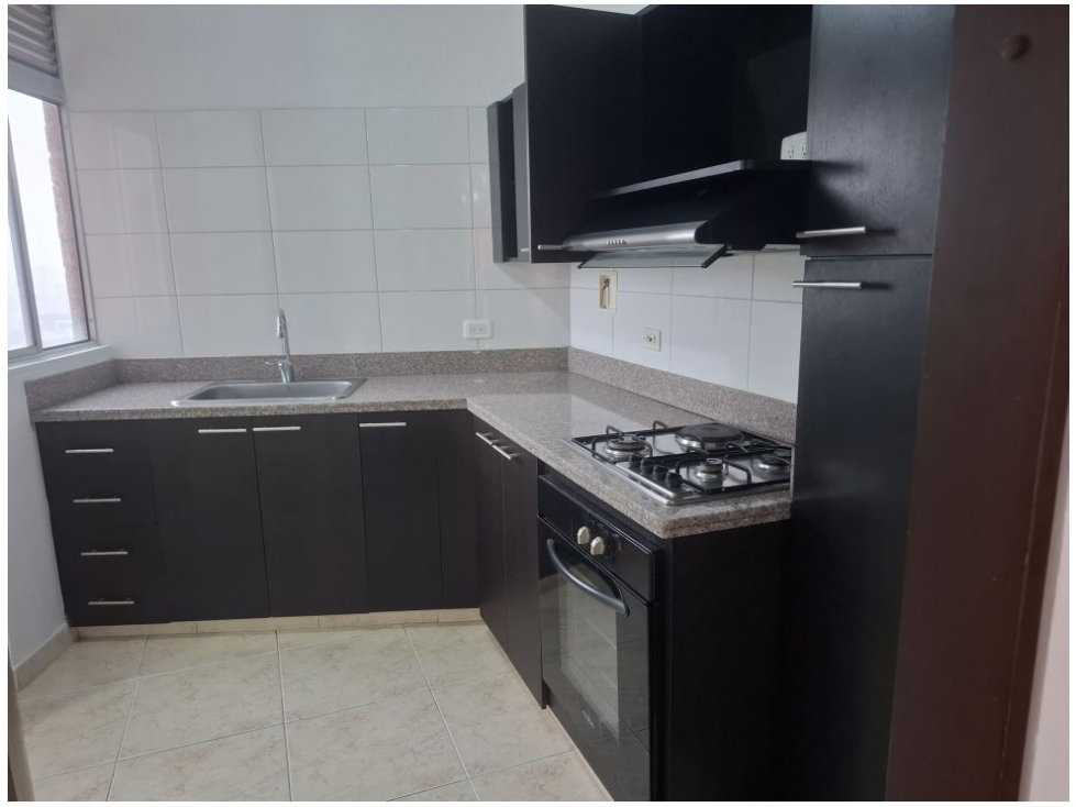 Apartamento en venta en El Poblado, Medellín 2