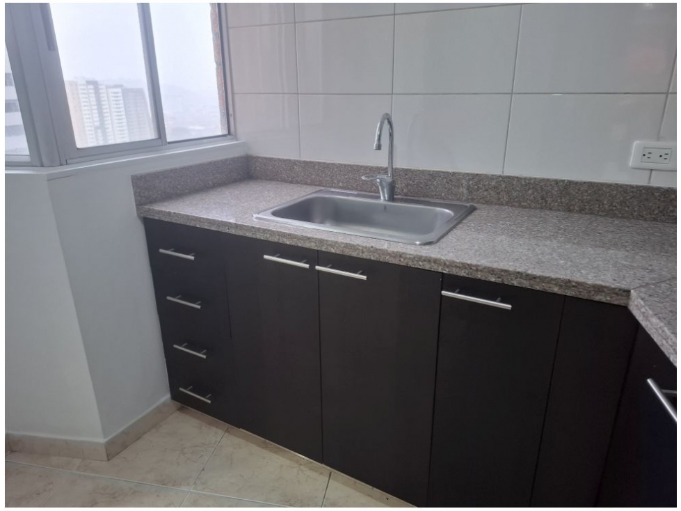 Apartamento en venta en El Poblado, Medellín 3