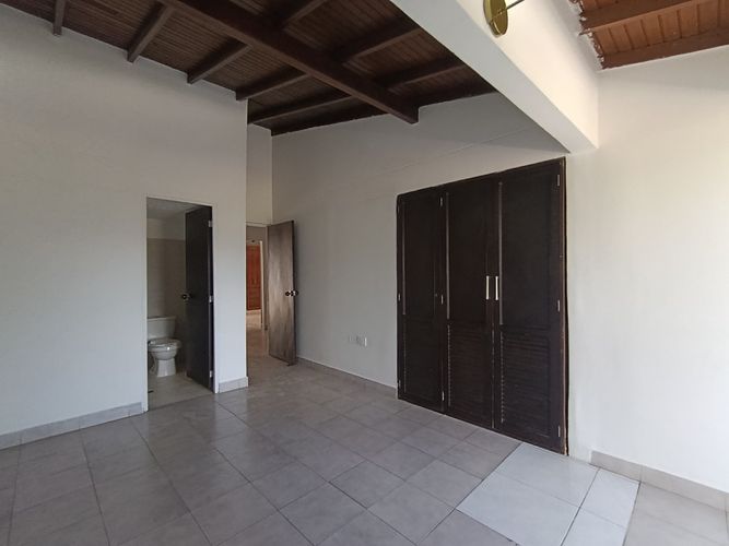 Casa de 4 alcobas en venta en Trapiches Ii, Villa del Rosario, 160 m² · foto 8 de 16
