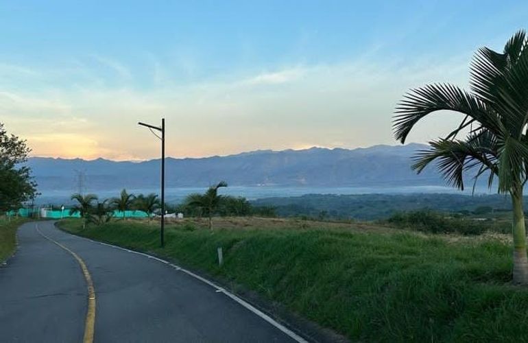 Lote en venta en Cerritos, Pereira, 16397 m² · foto 2 de 4