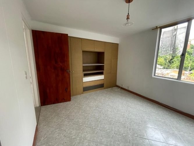 Apartamento de 4 alcobas en arriendo en El Diamante No. 2, Medellín, 125 m² · foto 10 de 16