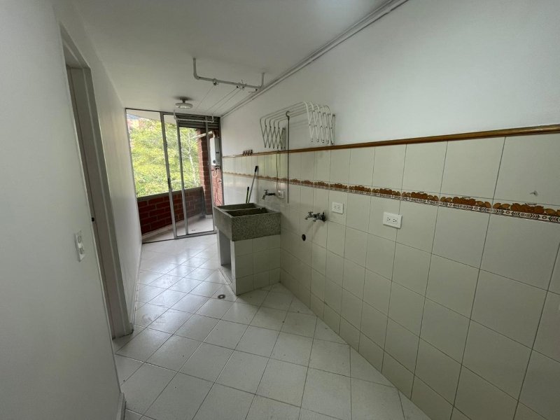 Apartamento en venta en El Poblado, Medellín · foto 13 de 16