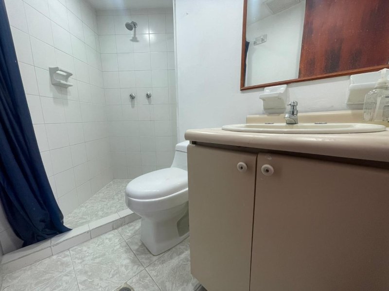 Apartamento en venta en El Poblado, Medellín · foto 14 de 16