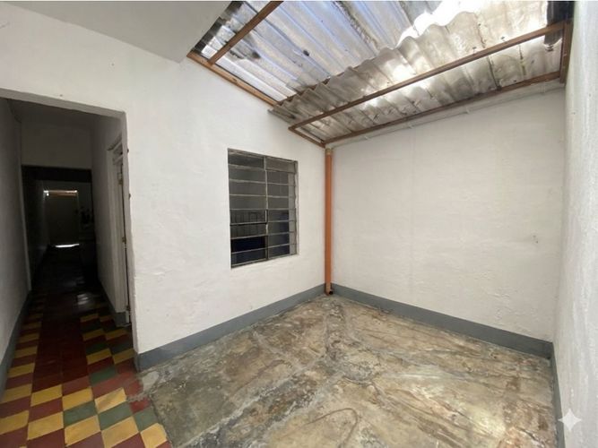 Bodega en arriendo en Belén San Bernardo, Medellín, 137 m² · foto 4 de 8
