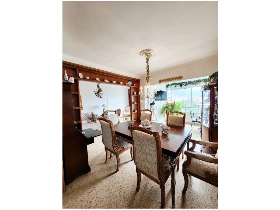 Apartamento en venta en El Poblado, Medellín 2