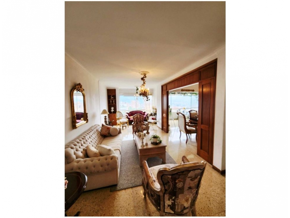 Apartamento en venta en El Poblado, Medellín 3