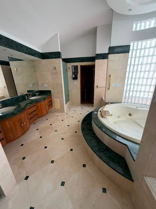 Apartamento en venta en Santa Barbara Alta, Bogotá · foto 17 de 24