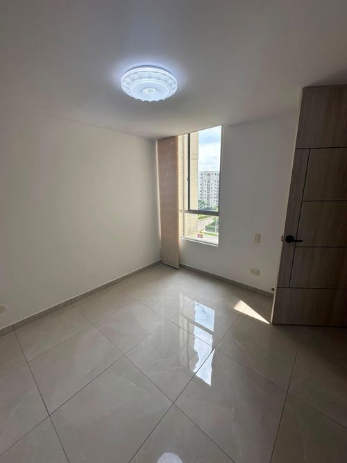 Apartamento de 2 alcobas en venta en Arroyohondo, Yumbo, 56 m² · foto 6 de 24