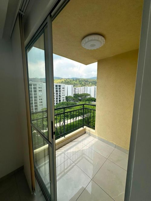 Apartamento de 2 alcobas en venta en Arroyohondo, Yumbo, 56 m² · foto 17 de 24
