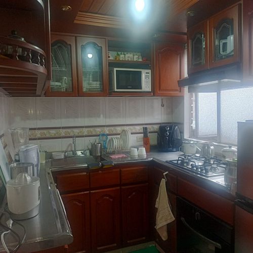 Apartamento de 3 alcobas en venta en San Antonio, Bogotá, 85 m² · foto 5 de 11