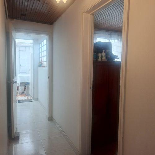 Apartamento de 3 alcobas en venta en San Antonio, Bogotá, 85 m² · foto 10 de 11