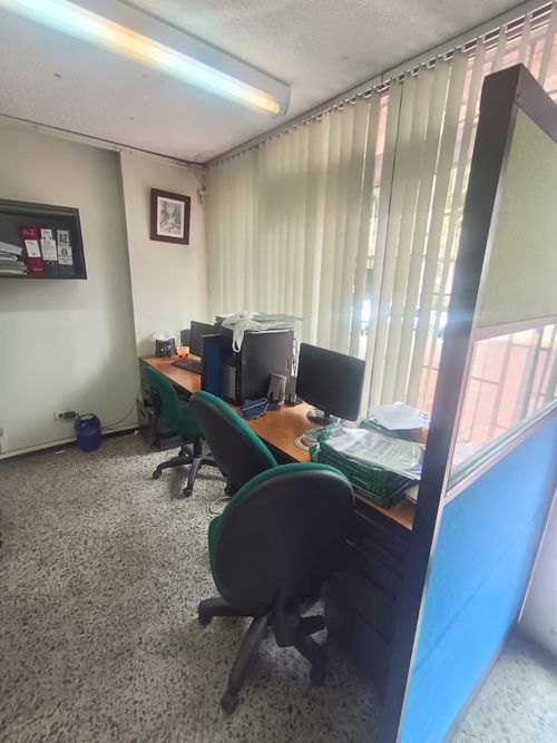 Local en arriendo en Granada, Cali, 45 m² · foto 4 de 5